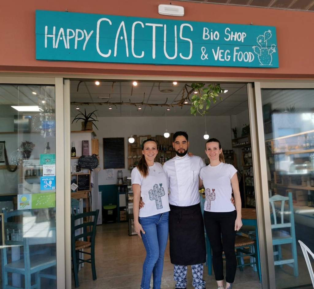 Happy Cactus